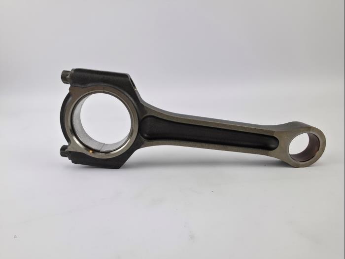 Gebruikte Drijfstang Ford Grand C-Max (DXA) 1.0 Ti-VCT EcoBoost 12V 125 Prijs € 48,40 Inclusief btw aangeboden door WH Carparts