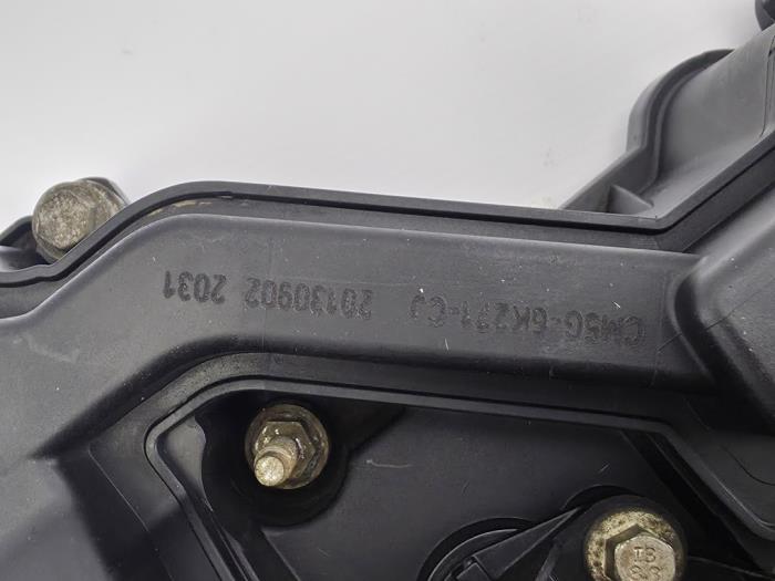 Gebruikte Kleppendeksel Ford Focus 3 Wagon 1.0 Ti-VCT EcoBoost 12V 125 Prijs € 48,40 Inclusief btw aangeboden door WH Carparts