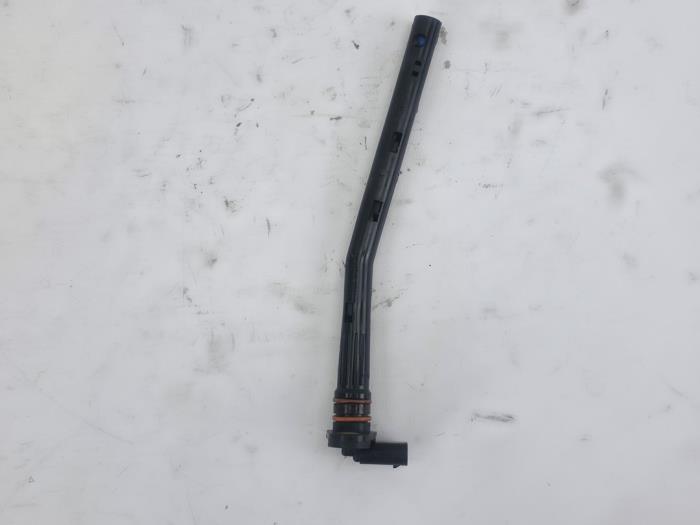 Gebruikte Olie niveau sensor Ford Transit 2.0 TDCi 16V Eco Blue 130 Prijs € 36,30 Inclusief btw aangeboden door WH Carparts