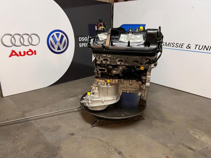 Motor van een Volkswagen Touareg (7PA/PH) 3.0 TDI V6 24V BlueMotion Technology DPF 2011