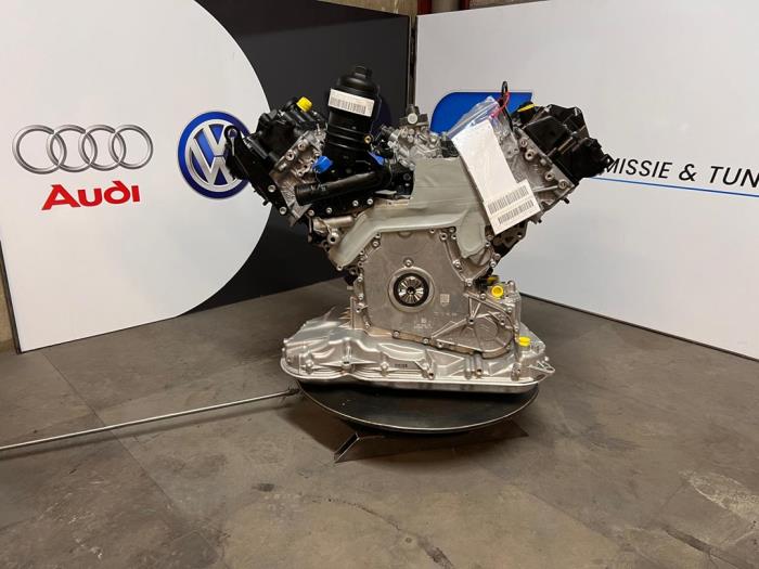 Motor van een Audi A5 (F53/F5P) 3.0 TDI V6 24V Quattro 2017
