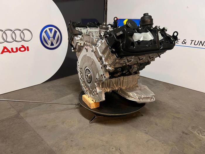Motor van een Audi A7 Sportback (4GA/4GF) 3.0 TDI V6 24V biturbo Quattro 2014