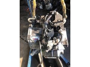 Gebruikte Automaatbak Opel Vectra Prijs € 400,00 Margeregeling aangeboden door Umit Sloperij