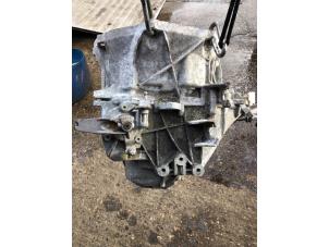 Gebruikte Versnellingsbak Mini Cooper S Prijs € 800,00 Margeregeling aangeboden door Umit Sloperij