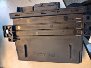 Gebruikte Bodycontrol Module Audi A8 (D3) 4.2 TDI V8 32V Quattro Prijs € 50,00 Margeregeling aangeboden door Umit Sloperij