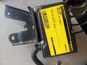 Gebruikte ABS Pomp Peugeot 107 1.0 12V Prijs € 30,00 Margeregeling aangeboden door Umit Sloperij
