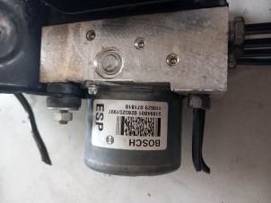 Gebruikte ABS Pomp Fiat Punto Evo (199) 1.3 JTD Multijet 85 16V Euro 5 Prijs € 70,00 Margeregeling aangeboden door Umit Sloperij