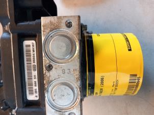 Gebruikte ABS Pomp Skoda Fabia (6Y2) 1.4i Prijs € 40,00 Margeregeling aangeboden door Umit Sloperij