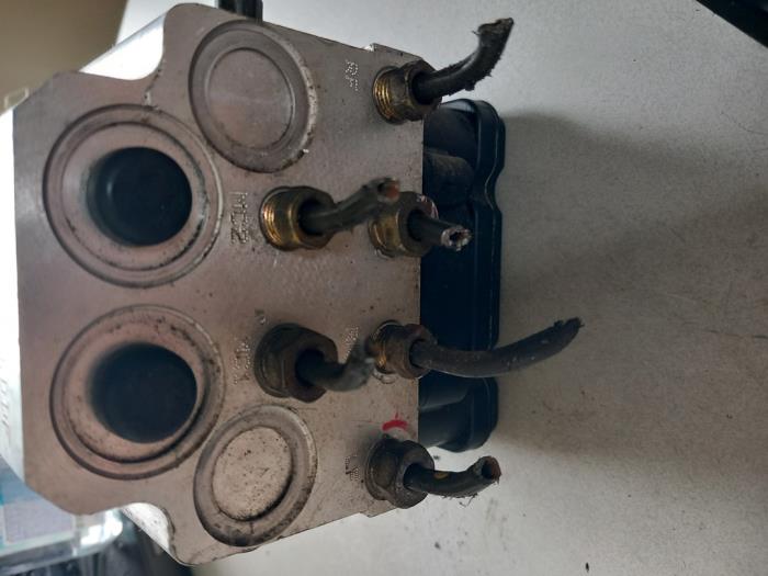 Gebruikte ABS Pomp Chevrolet Matiz 0.8 S,SE Prijs € 70,00 Margeregeling aangeboden door Umit Sloperij