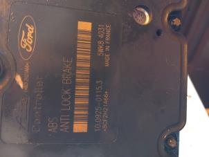 Gebruikte ABS Pomp Ford Focus 1 1.8 TDCi 115 Prijs € 45,00 Margeregeling aangeboden door Umit Sloperij