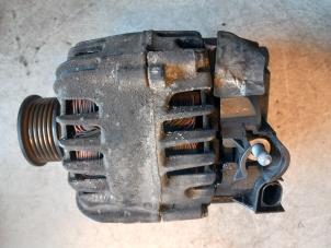 Gebruikte Dynamo Ford Fiesta 7 1.5 TDCi 85 Prijs € 65,00 Margeregeling aangeboden door Umit Sloperij