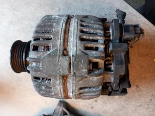 Gebruikte Alternator Opel Zafira (M75) 1.8 16V Ecotec Prijs € 50,00 Margeregeling aangeboden door Umit Sloperij