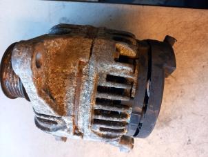 Gebruikte Dynamo Iveco New Daily III 65C15 Prijs € 70,00 Margeregeling aangeboden door Umit Sloperij