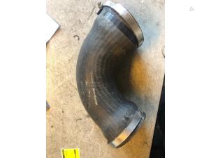 Gebruikte Alternator Mercedes A (W176) 2.0 A-45 AMG Turbo 16V 4-Matic Prijs € 150,00 Margeregeling aangeboden door Umit Sloperij