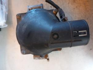 Gebruikte Alternator Ford Mondeo III 2.0 TDCi 115 16V Euro IV Prijs € 35,00 Margeregeling aangeboden door Umit Sloperij