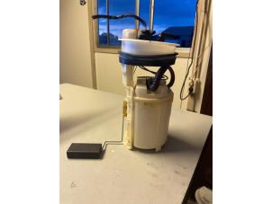 Gebruikte Benzinepomp Seat Leon (1M1) 1.8 20V Prijs € 50,00 Margeregeling aangeboden door Umit Sloperij