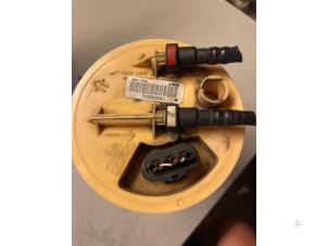 Gebruikte Benzinepomp Ford Focus 2 Wagon 1.6 TDCi 16V 110 Prijs € 50,00 Margeregeling aangeboden door Umit Sloperij