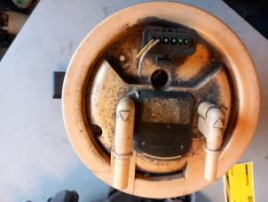 Gebruikte Benzinepomp Citroen C3 (FC/FL/FT) 1.4 HDi Prijs € 30,00 Margeregeling aangeboden door Umit Sloperij