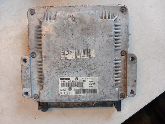 Gebruikte Inspuitcomputer Peugeot 607 (9D/U) 2.2 HDi 16V FAP Prijs € 60,00 Margeregeling aangeboden door Umit Sloperij
