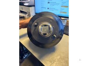 Gebruikte Rembol BMW 1 serie (F20) 118i 1.5 TwinPower 12V Prijs € 50,00 Margeregeling aangeboden door Umit Sloperij