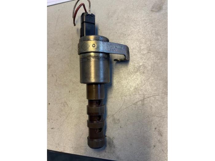 Gebruikte Nokkenas Sensor Renault Scénic II (JM) 2.0 16V Prijs € 30,00 Margeregeling aangeboden door Umit Sloperij