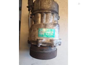 Gebruikte Pomp Airco Volkswagen New Beetle (9C1/9G1) 1.6 Prijs € 50,00 Margeregeling aangeboden door Umit Sloperij