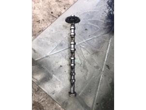 Gebruikte Nokkenas Volkswagen Passat Variant (365) 1.8 TSI 16V Prijs € 100,00 Margeregeling aangeboden door Umit Sloperij