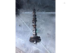 Gebruikte Nokkenas Volkswagen Passat Variant (365) 1.8 TSI 16V Prijs € 100,00 Margeregeling aangeboden door Umit Sloperij