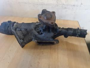 Gebruikte Waterpomp Opel Corsa C (F08/68) 1.0 12V Prijs € 30,00 Margeregeling aangeboden door Umit Sloperij