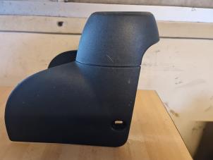 Gebruikte Bekerhouder Mini Mini (F56) 1.5 12V Cooper Prijs € 15,00 Margeregeling aangeboden door Umit Sloperij