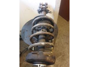 Gebruikte Mac Phersonpoot rechts-voor Renault Scénic I (JA) 1.6 16V Prijs € 20,00 Margeregeling aangeboden door Umit Sloperij