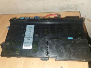 Gebruikte Zekeringkast BMW X5 (E53) 3.0d 24V Prijs € 70,00 Margeregeling aangeboden door Umit Sloperij