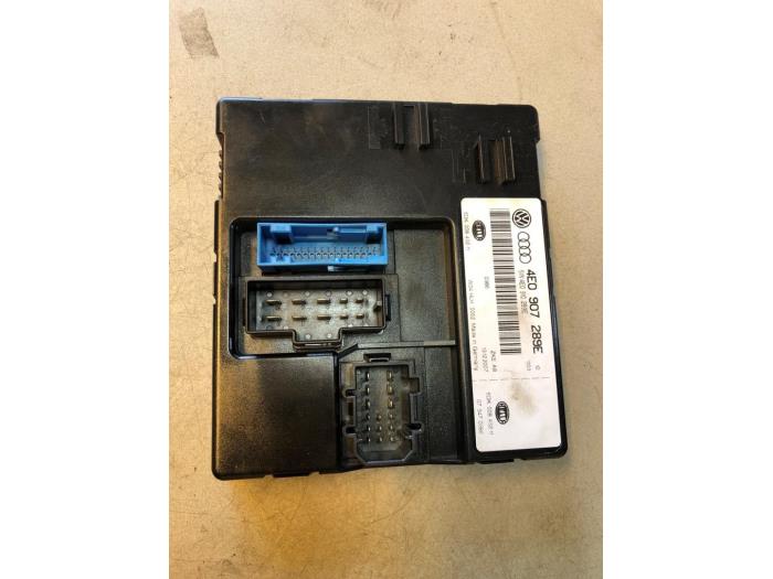 Gebruikte Sam module Audi A8 (D3) 4.2 TDI V8 32V Quattro Prijs € 50,00 Margeregeling aangeboden door Umit Sloperij