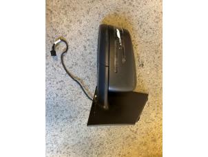 Gebruikte Buitenspiegel rechts Mercedes B (W246) 1.6 B-180 BlueEFFICIENCY Turbo 16V Prijs € 100,00 Margeregeling aangeboden door Umit Sloperij