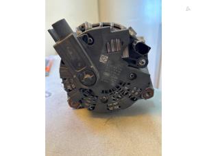 Gebruikte Dynamo Jaguar XE 2.0 D E-Performance 16V Prijs € 75,00 Margeregeling aangeboden door Umit Sloperij