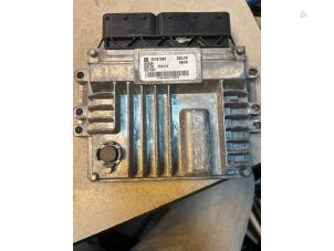 Gebruikte Computer Motormanagement Chevrolet Orlando 2.0 D 16V Prijs € 100,00 Margeregeling aangeboden door Umit Sloperij