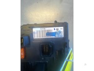 Gebruikte Computer Diversen Peugeot 407 SW (6E) 2.0 16V Prijs € 70,00 Margeregeling aangeboden door Umit Sloperij