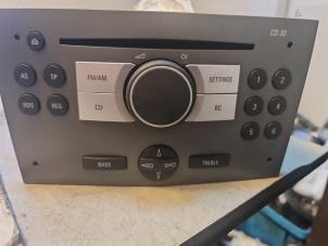 Gebruikte Radio CD Speler Opel Astra Prijs € 30,00 Margeregeling aangeboden door Umit Sloperij