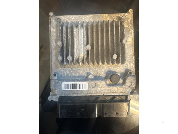 Gebruikte Computer Body Control Mercedes B (W246/W242) 1.8 B-180 CDI BlueEFFICIENCY 16V Prijs € 80,00 Margeregeling aangeboden door Umit Sloperij