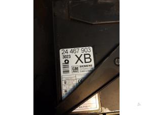 Gebruikte Comfort Module Opel Corsa C (F08/68) 1.2 16V Prijs € 30,00 Margeregeling aangeboden door Umit Sloperij