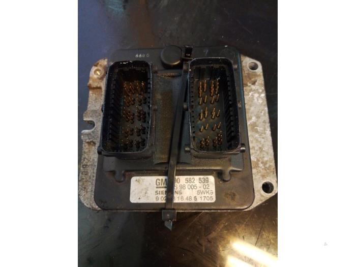 Gebruikte Computer Motormanagement Opel Zafira (F75) 1.8 16V Prijs € 250,00 Margeregeling aangeboden door Umit Sloperij