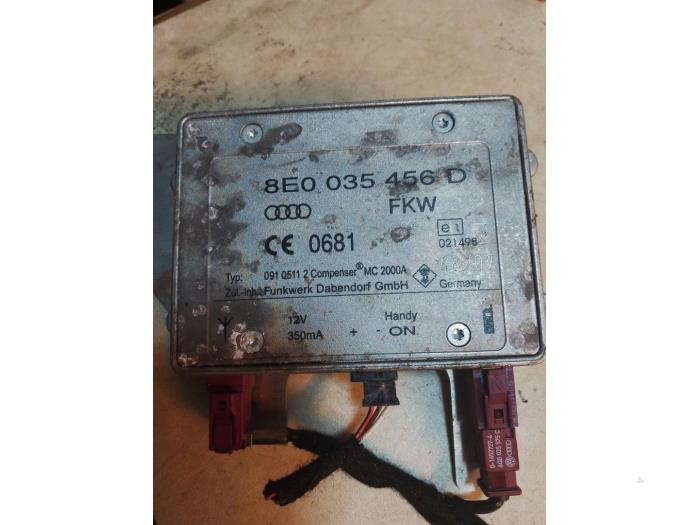 Gebruikte Computer Diversen Audi A4 (B7) Prijs € 25,00 Margeregeling aangeboden door Umit Sloperij