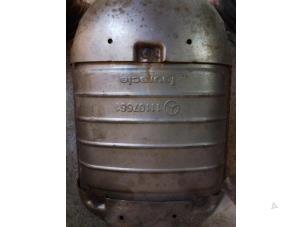 Gebruikte Katalysator Mercedes B (W245) 2.0 B-180 CDI 16V Prijs € 200,00 Margeregeling aangeboden door Umit Sloperij