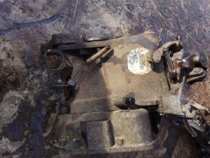 Gebruikte Versnellingsbak Mercedes B (W245) 2.0 B-180 CDI 16V Prijs € 220,00 Margeregeling aangeboden door Umit Sloperij