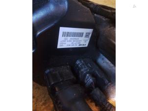 Gebruikte Stuurhuis Volkswagen Caddy III (2KA,2KH,2CA,2CH) 2.0 SDI Prijs € 90,00 Margeregeling aangeboden door Umit Sloperij