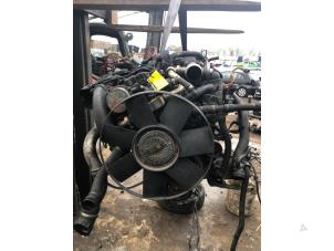 Gebruikte Motor BMW 7 serie (E65/E66/E67) 730d 24V Prijs € 1.100,00 Margeregeling aangeboden door Umit Sloperij