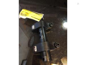 Gebruikte Tuimelaar Volkswagen Caddy III (2KA,2KH,2CA,2CH) 2.0 SDI Prijs € 70,00 Margeregeling aangeboden door Umit Sloperij