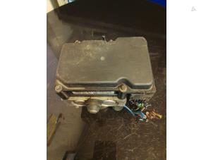 Gebruikte ABS Pomp Mitsubishi Colt (Z2/Z3) 1.3 16V Prijs op aanvraag aangeboden door Umit Sloperij