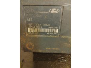 Gebruikte ABS Pomp Ford Fiesta 5 (JD/JH) 1.4 TDCi Prijs € 30,00 Margeregeling aangeboden door Umit Sloperij