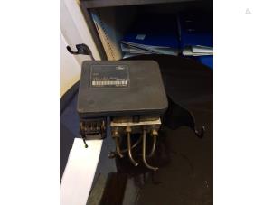 Gebruikte ABS Pomp Ford Fusion 1.4 TDCi Prijs € 35,00 Margeregeling aangeboden door Umit Sloperij